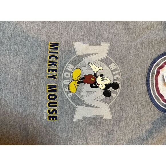 Size L vintage 1980s Mickey Mouse Co Velva Sheen Sweatshirt Crewneck grey - Picture 3 of 8